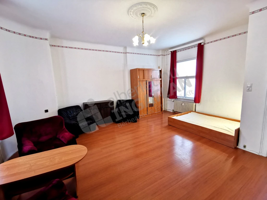 Kiadó téglalakás, Budapest VII. kerület, Károly körút