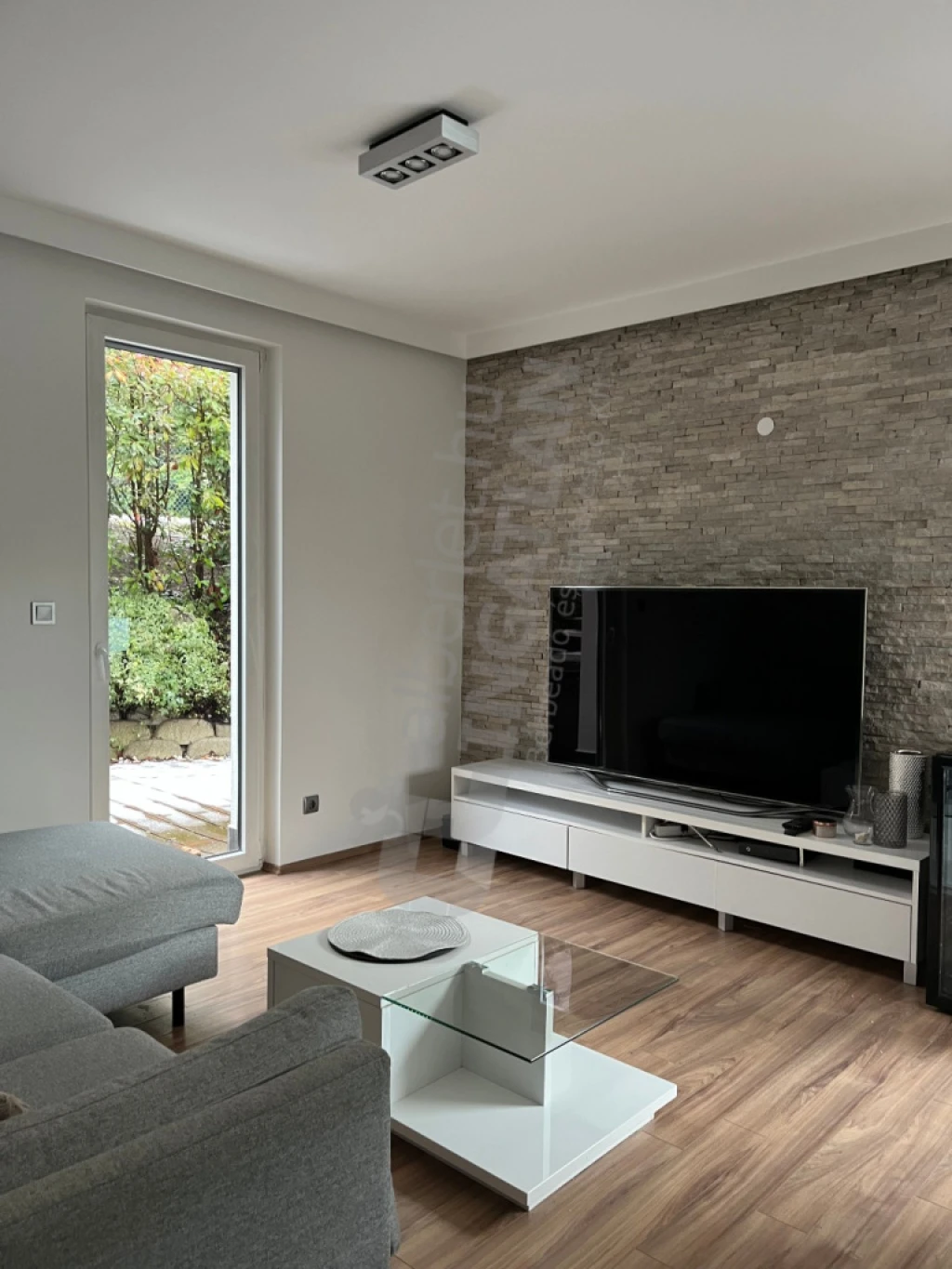 Kiadó téglalakás, Budapest II. kerület, Hankóczy Jenő utca