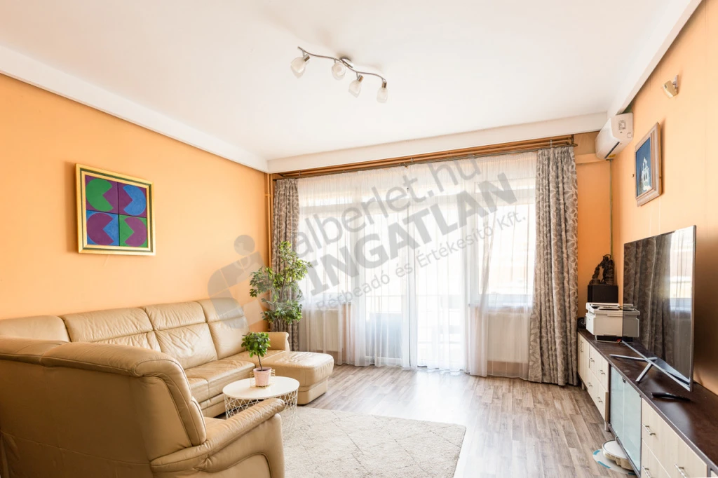 c3-2-name c2-19-name, Budapest I. kerület, Krisztina körút