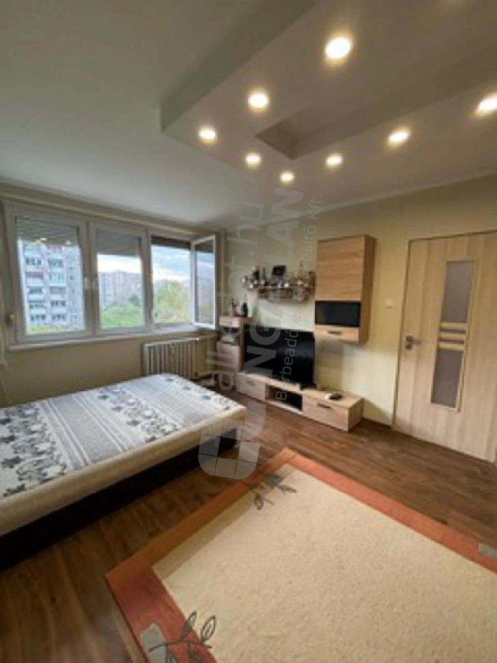 Kiadó panellakás, Budapest III. kerület, Juhász Gyula utca