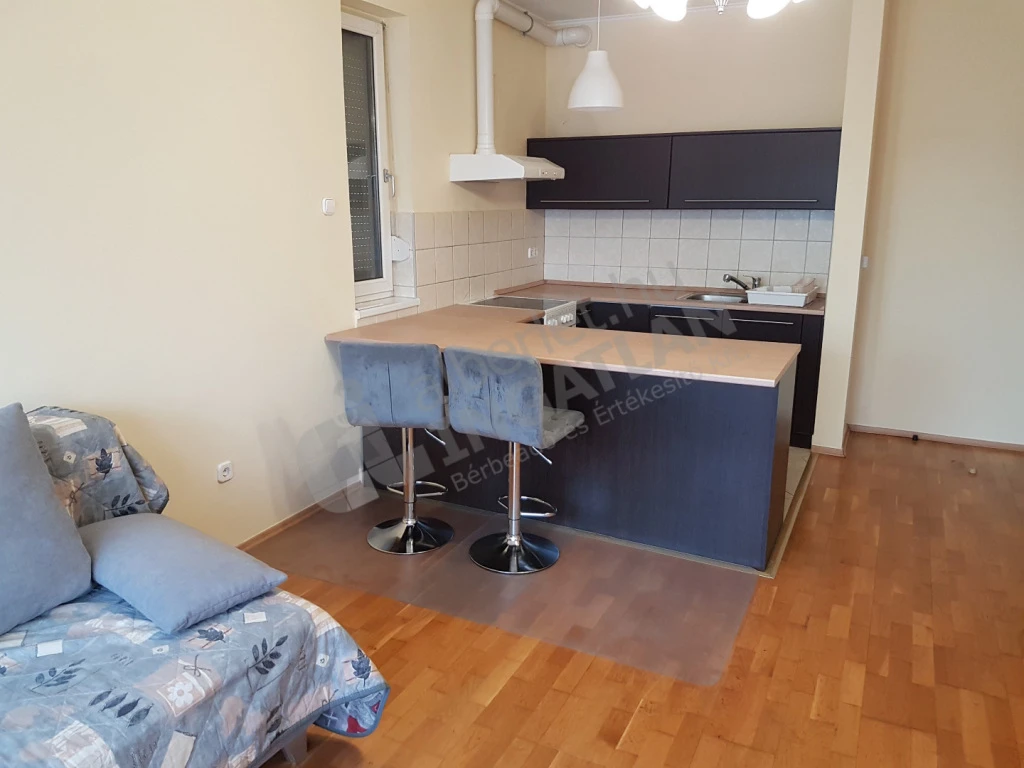 Kiadó téglalakás, Budapest XVIII. kerület, Szent Lőrinc sétány