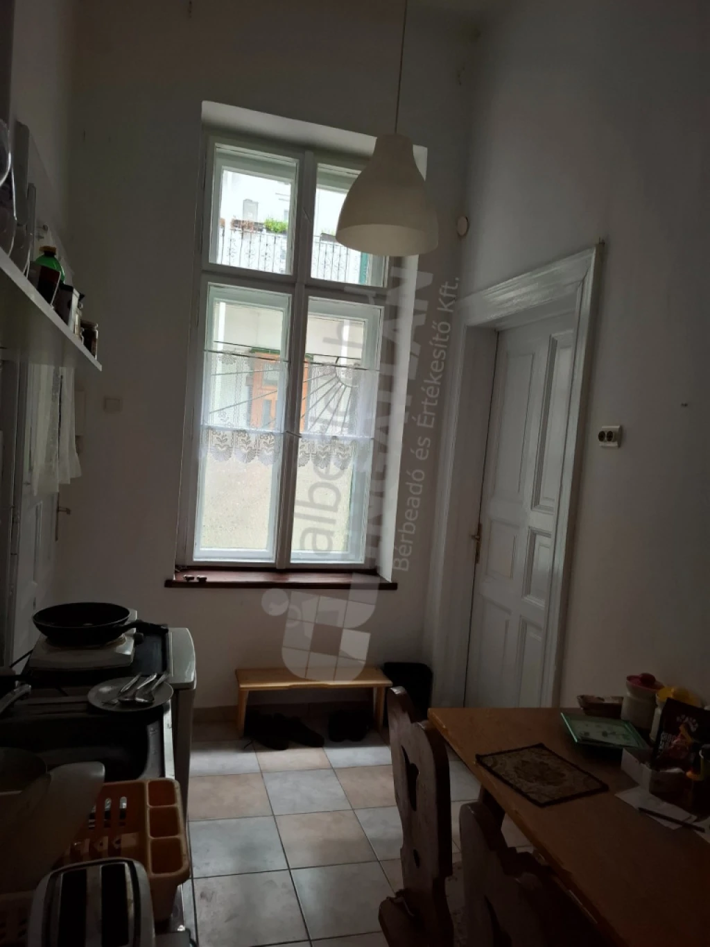 Eladó téglalakás, Budapest VIII. kerület, Auróra utca