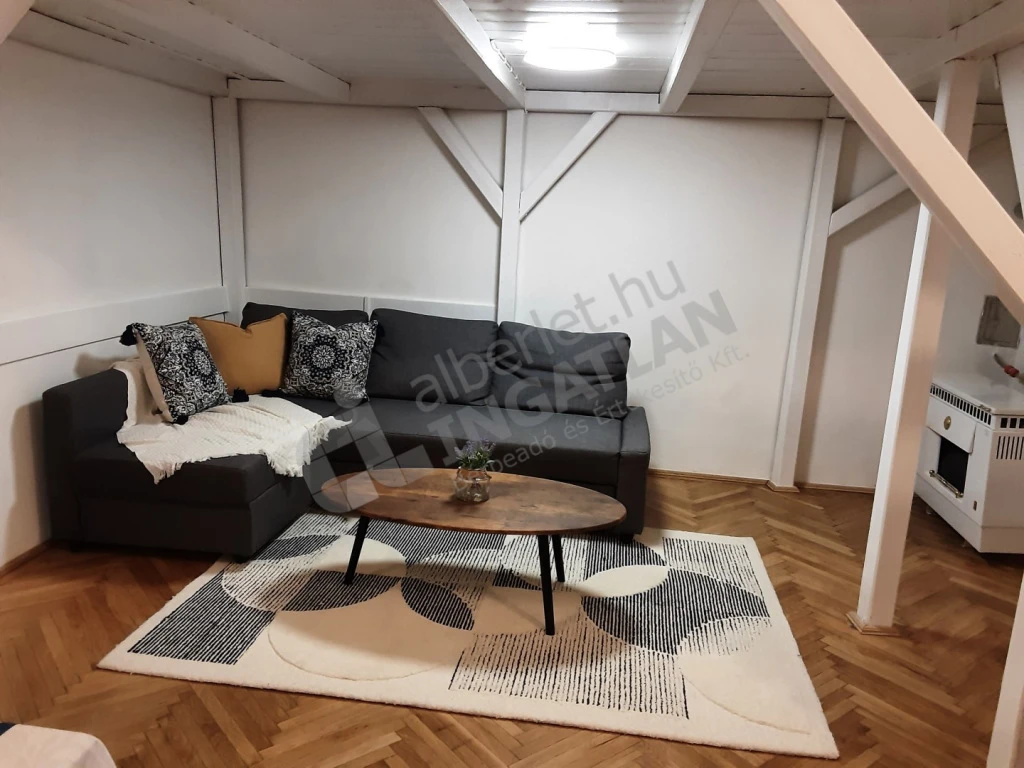 Kiadó téglalakás, Budapest IX. kerület, Üllői út