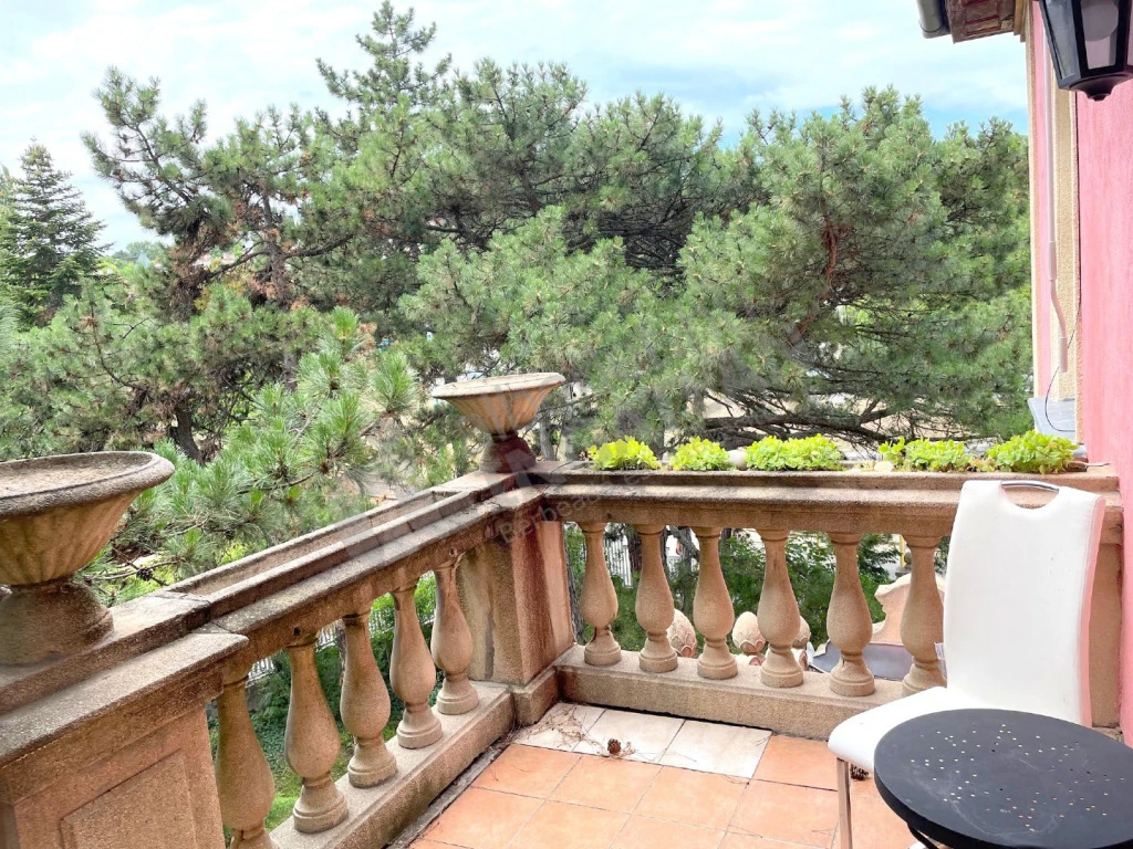 Kiadó téglalakás, Budapest XII. kerület, Németvölgyi út