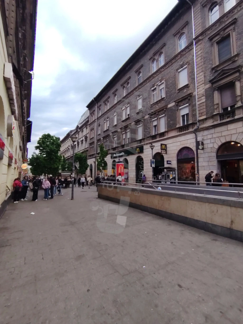 c3-2-name c2-19-name, Budapest VII. kerület, Bethlen Gábor utca