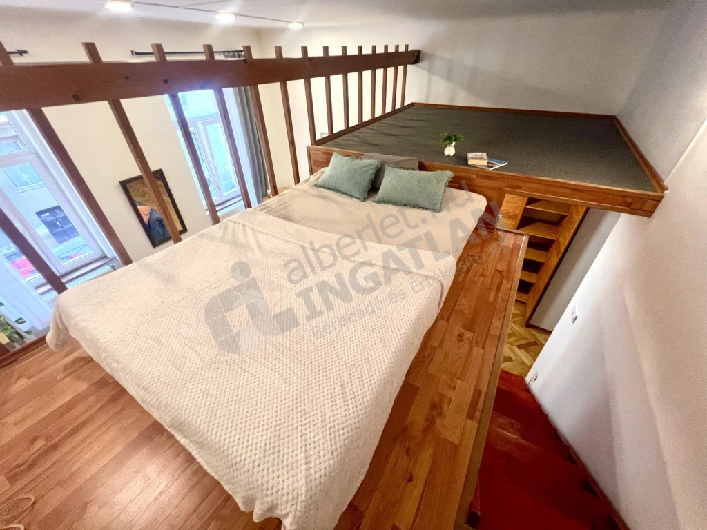 c3-2-name c2-19-name, Budapest XIII. kerület, Garam utca