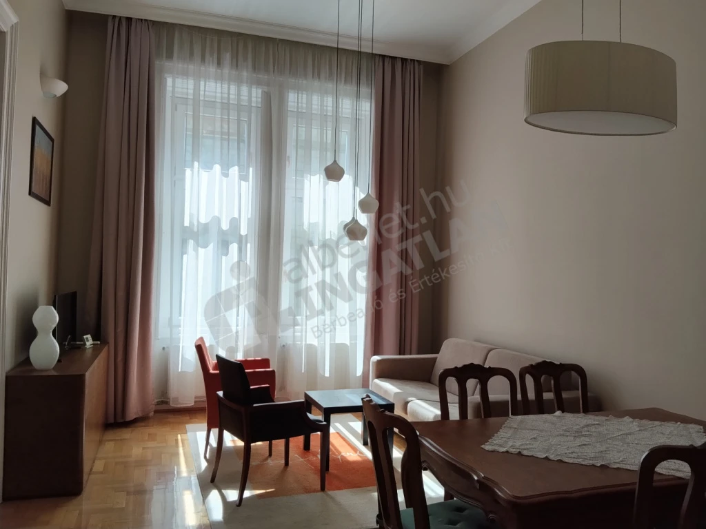 c3-2-name c2-19-name, Budapest VI. kerület, Teréz körút