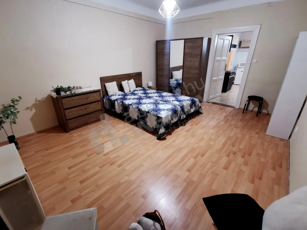 Kiadó téglalakás, Budapest XIII. kerület, Kárpát utca