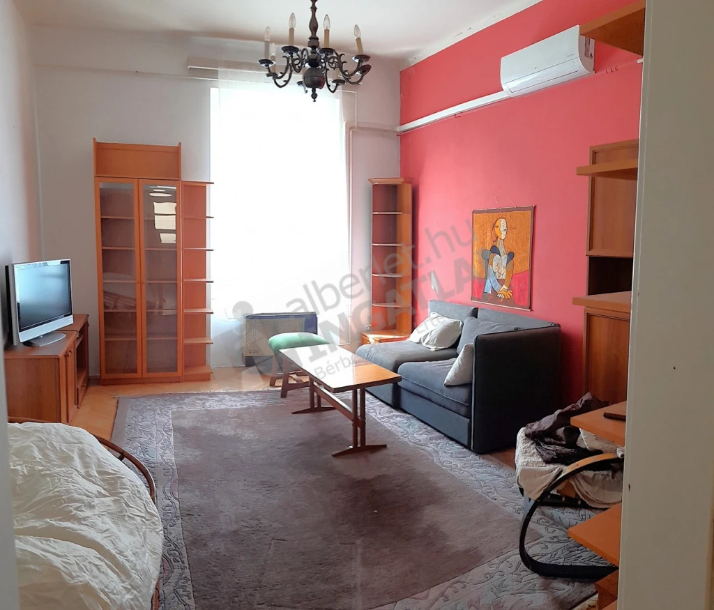 Kiadó téglalakás, Budapest VIII. kerület, Illés utca