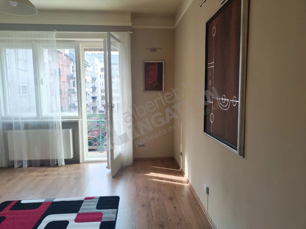 Kiadó téglalakás, Budapest XIII. kerület, Hollán Ernő utca