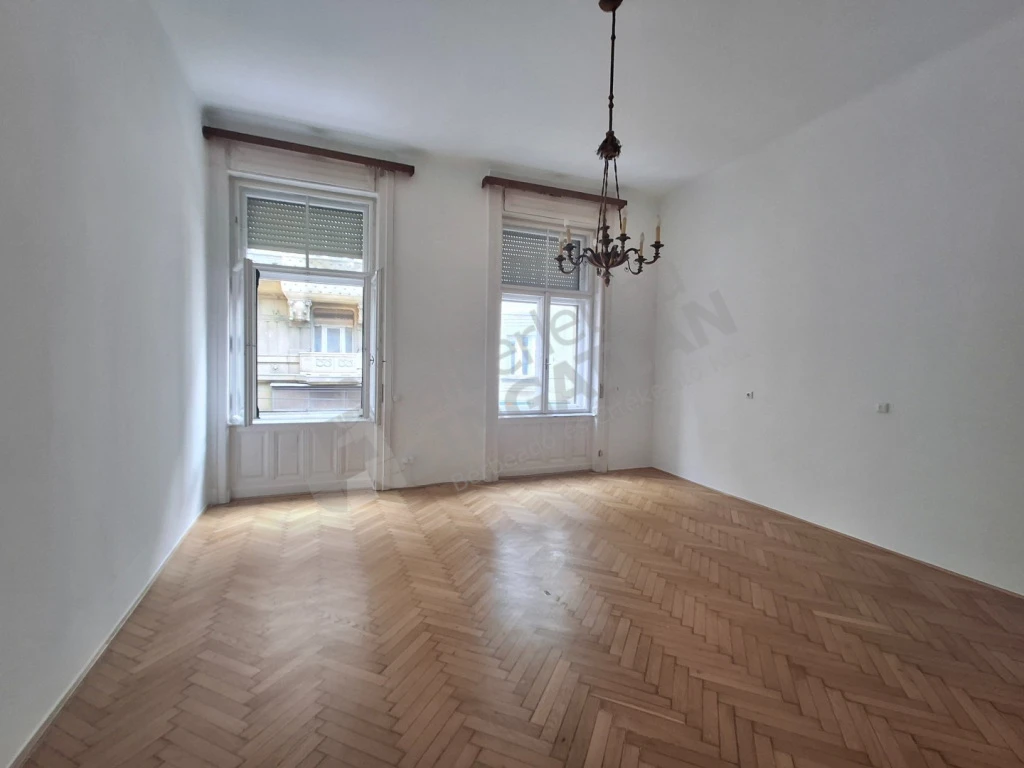 Kiadó téglalakás, Budapest VIII. kerület, Baross utca
