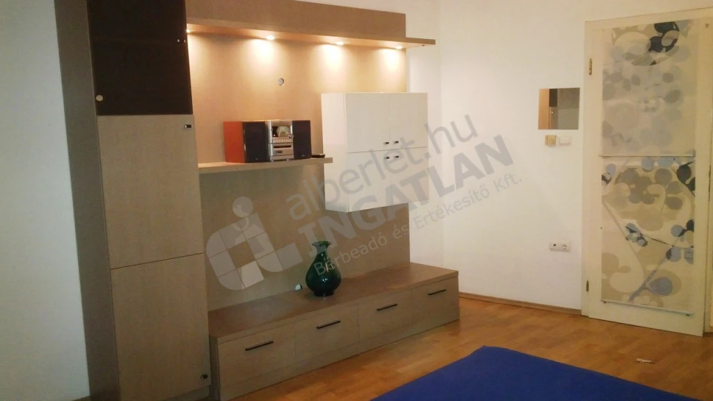 Kiadó téglalakás, Budapest V. kerület, Képíró utca