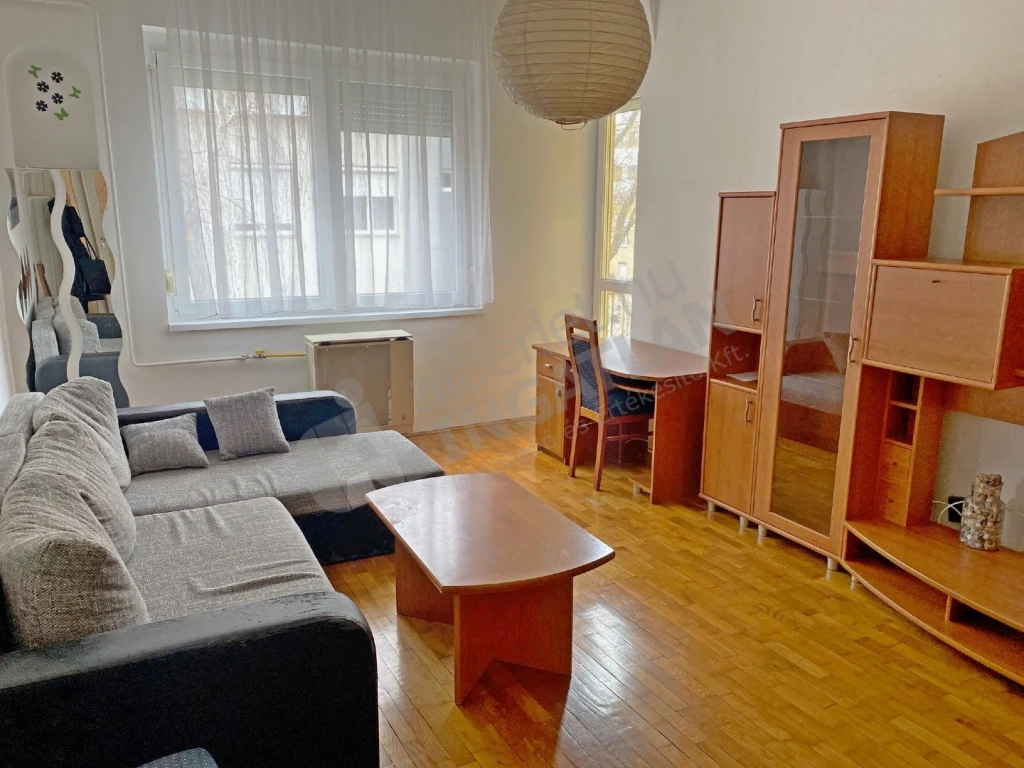 Kiadó téglalakás, Budapest XI. kerület, Rőf utca