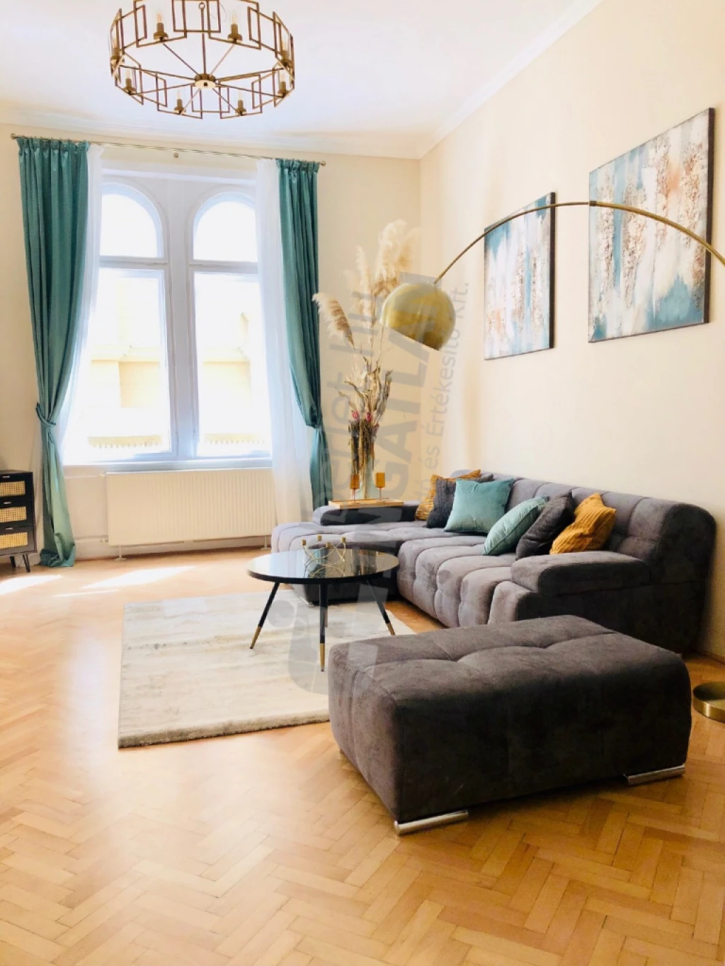 Kiadó téglalakás, Budapest VI. kerület, Lázár utca