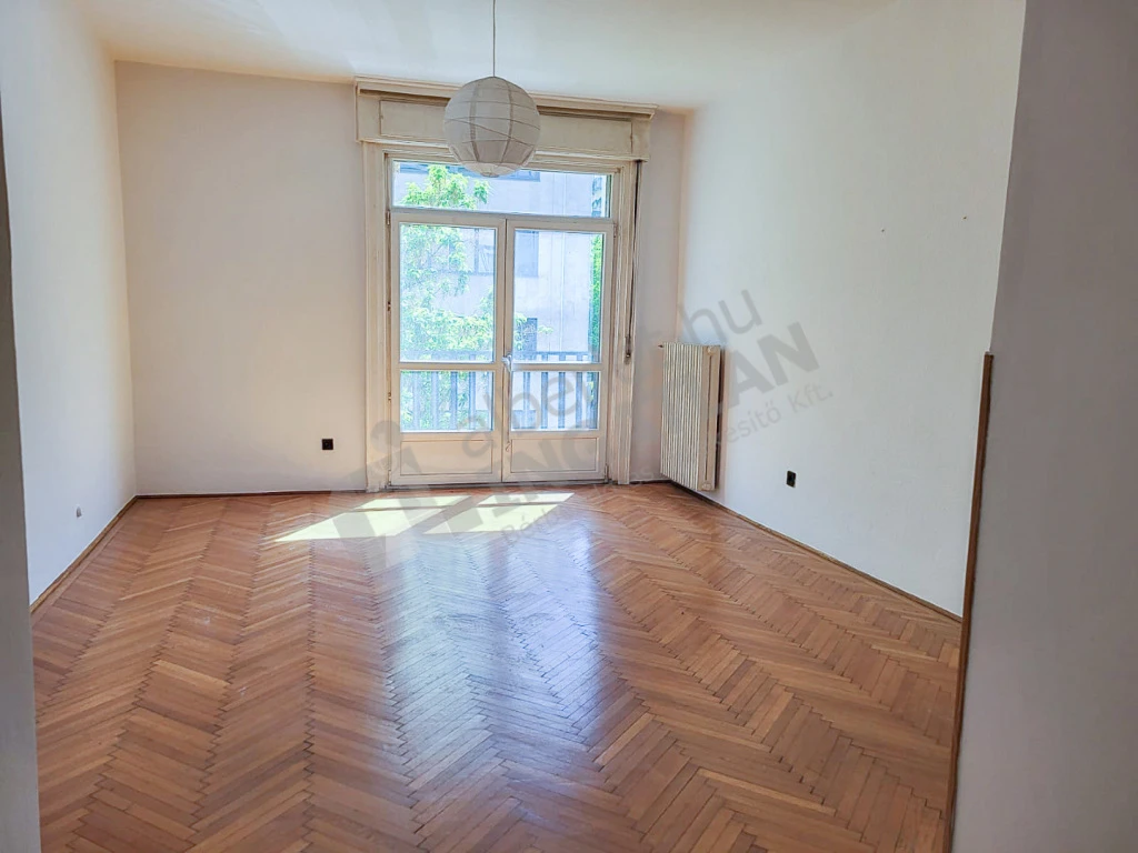 Kiadó téglalakás, Budapest II. kerület, Csalogány utca