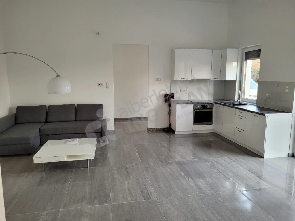 Kiadó ikerház, Budapest XVIII. kerület, Kerékvágás út