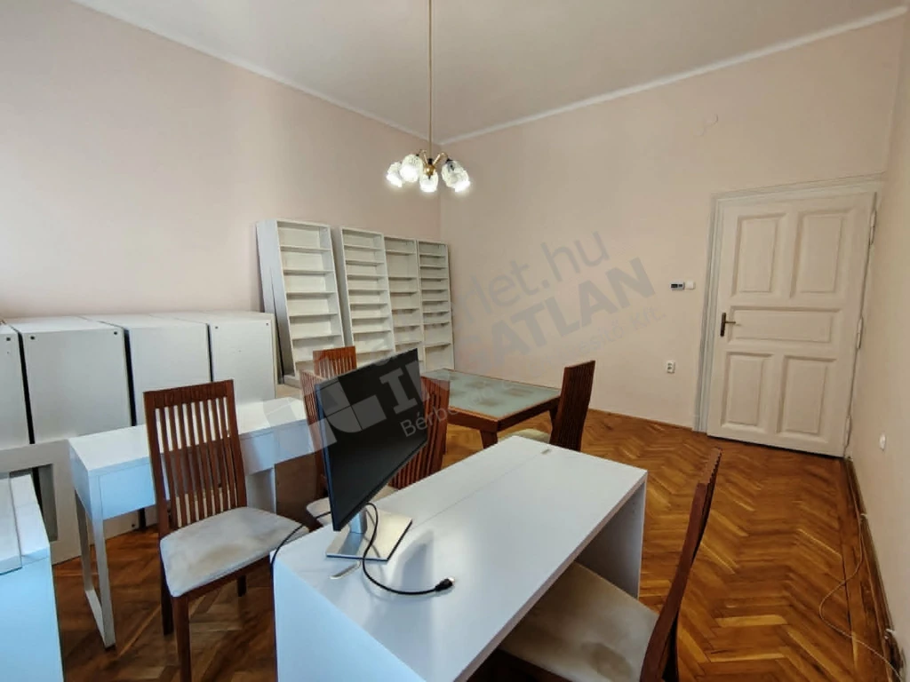 c3-2-name c2-68-name, Budapest XIV. kerület, Abonyi utca