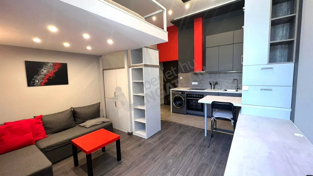 Kiadó téglalakás, Budapest VI. kerület, Izabella utca
