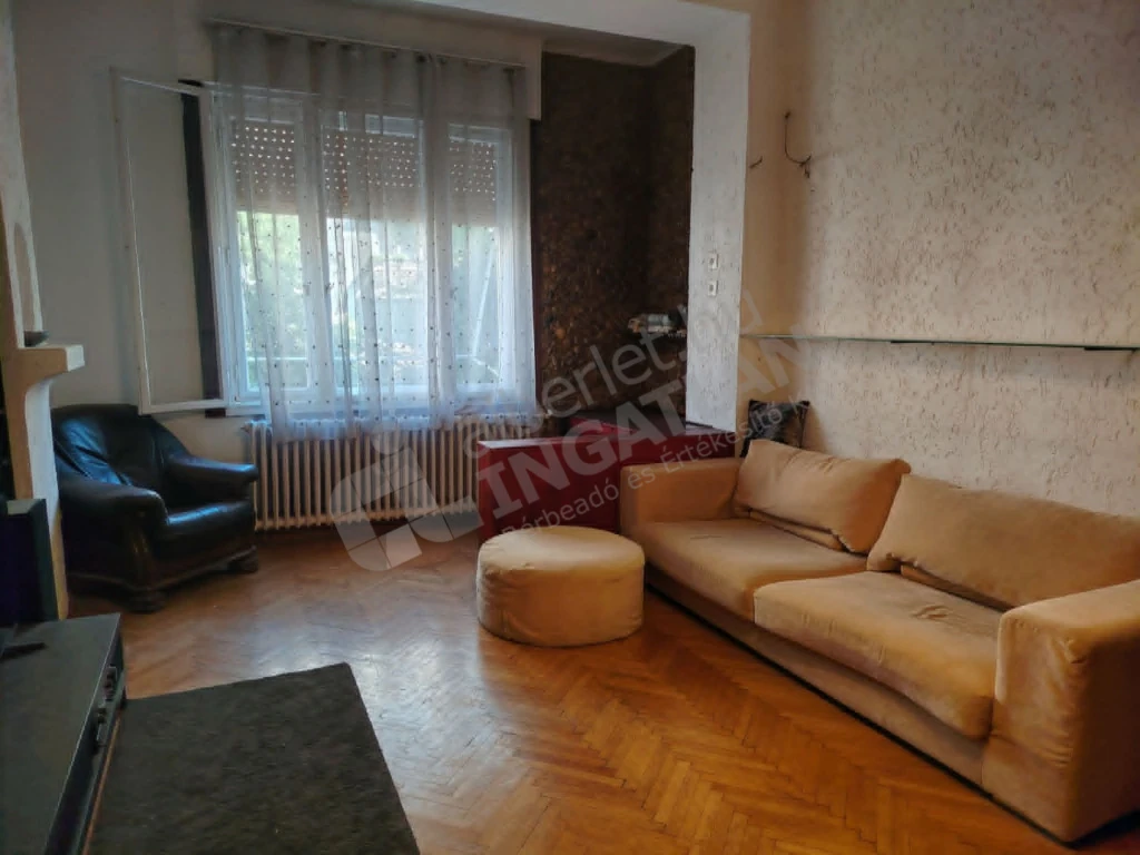c3-2-name c2-19-name, Budapest XIII. kerület, Pozsonyi út