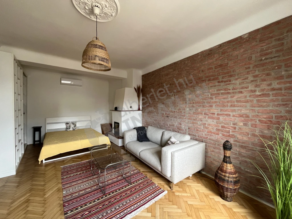 Kiadó téglalakás, Budapest II. kerület, Kacsa utca