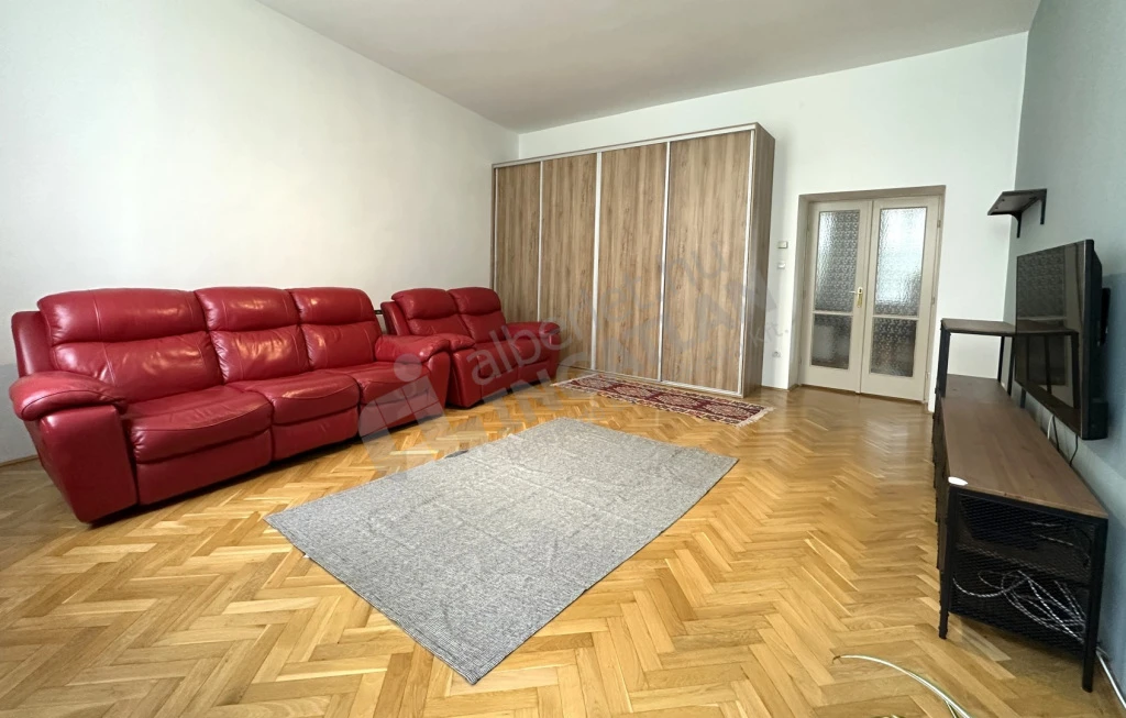 Kiadó téglalakás, Budapest IX. kerület, Tompa utca