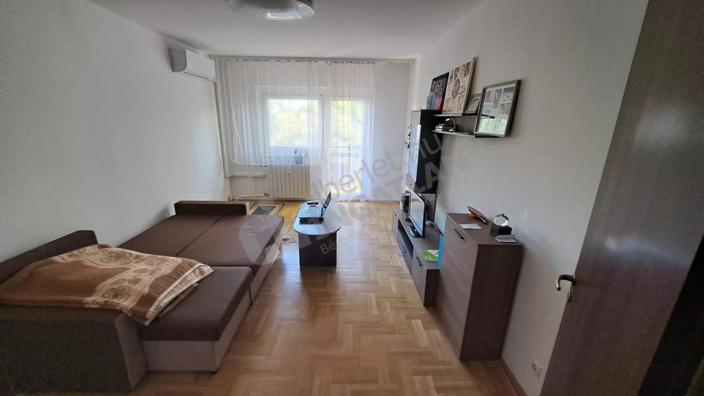 Kiadó panellakás, Budapest XXI. kerület, Kossuth Lajos utca