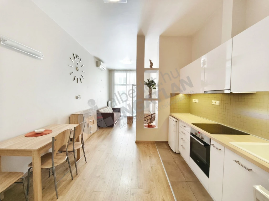 Kiadó téglalakás, Budapest VI. kerület, Ó utca