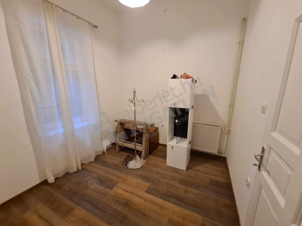 Kiadó téglalakás, Budapest VII. kerület, Dembinszky utca