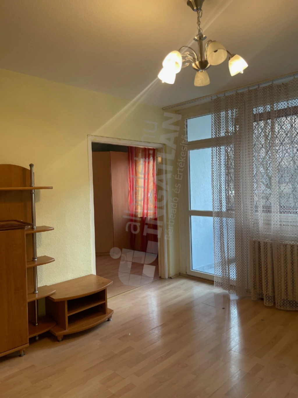 Kiadó téglalakás, Budapest XXI. kerület, Görgey Artúr tér