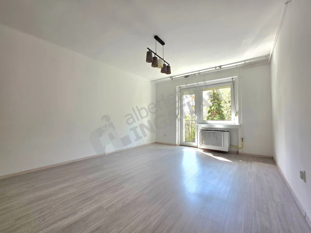 Kiadó téglalakás, Budapest XIII. kerület, Janicsár utca