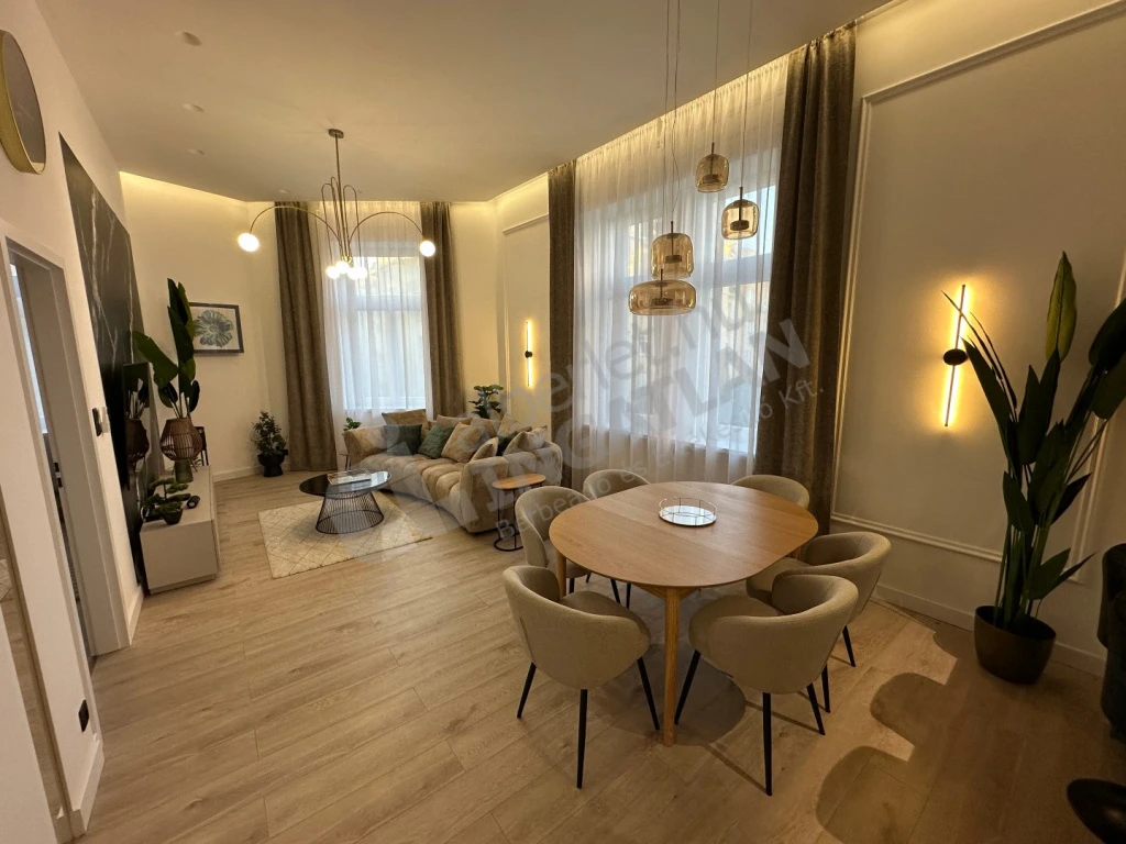 Kiadó téglalakás, Budapest V. kerület, Falk Miksa utca