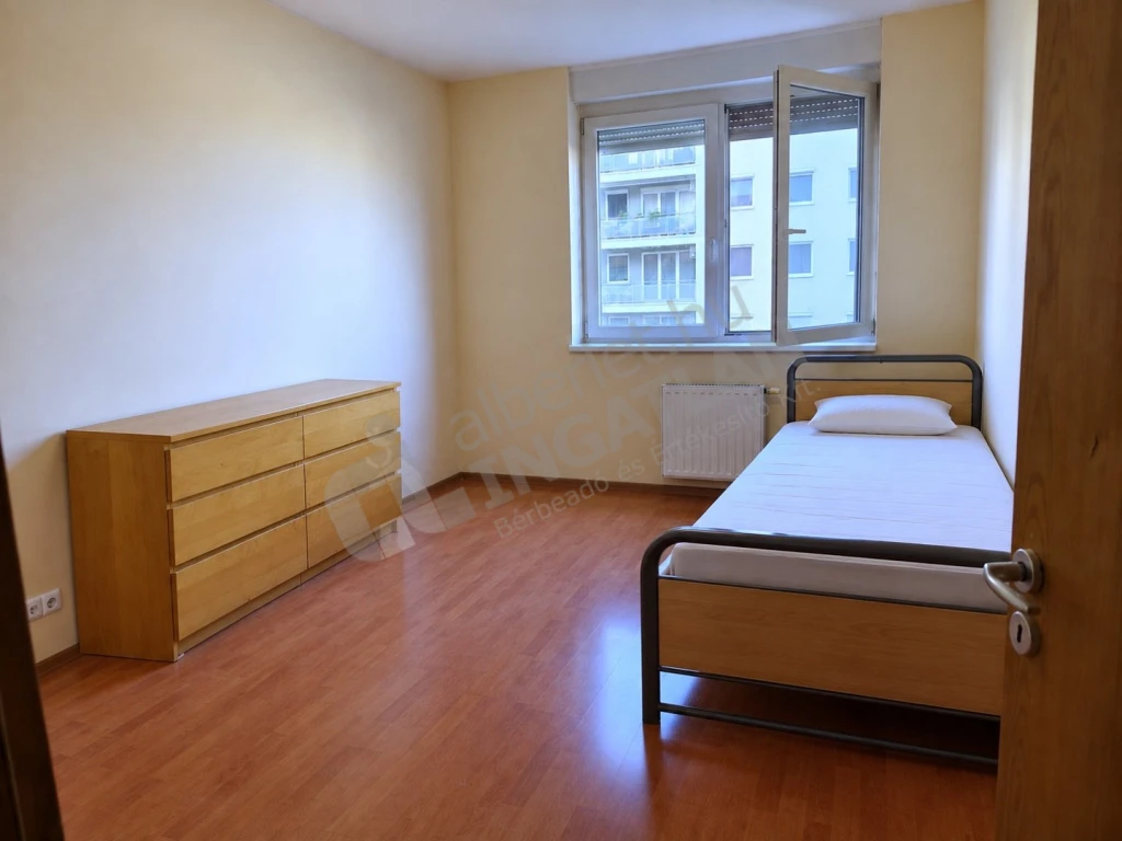 Kiadó téglalakás, Budapest X. kerület, Gém utca