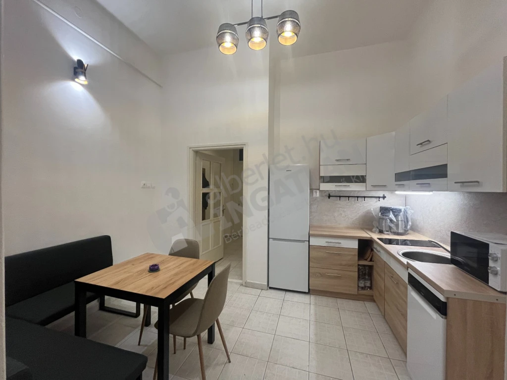 Kiadó téglalakás, Budapest VIII. kerület, Baross utca