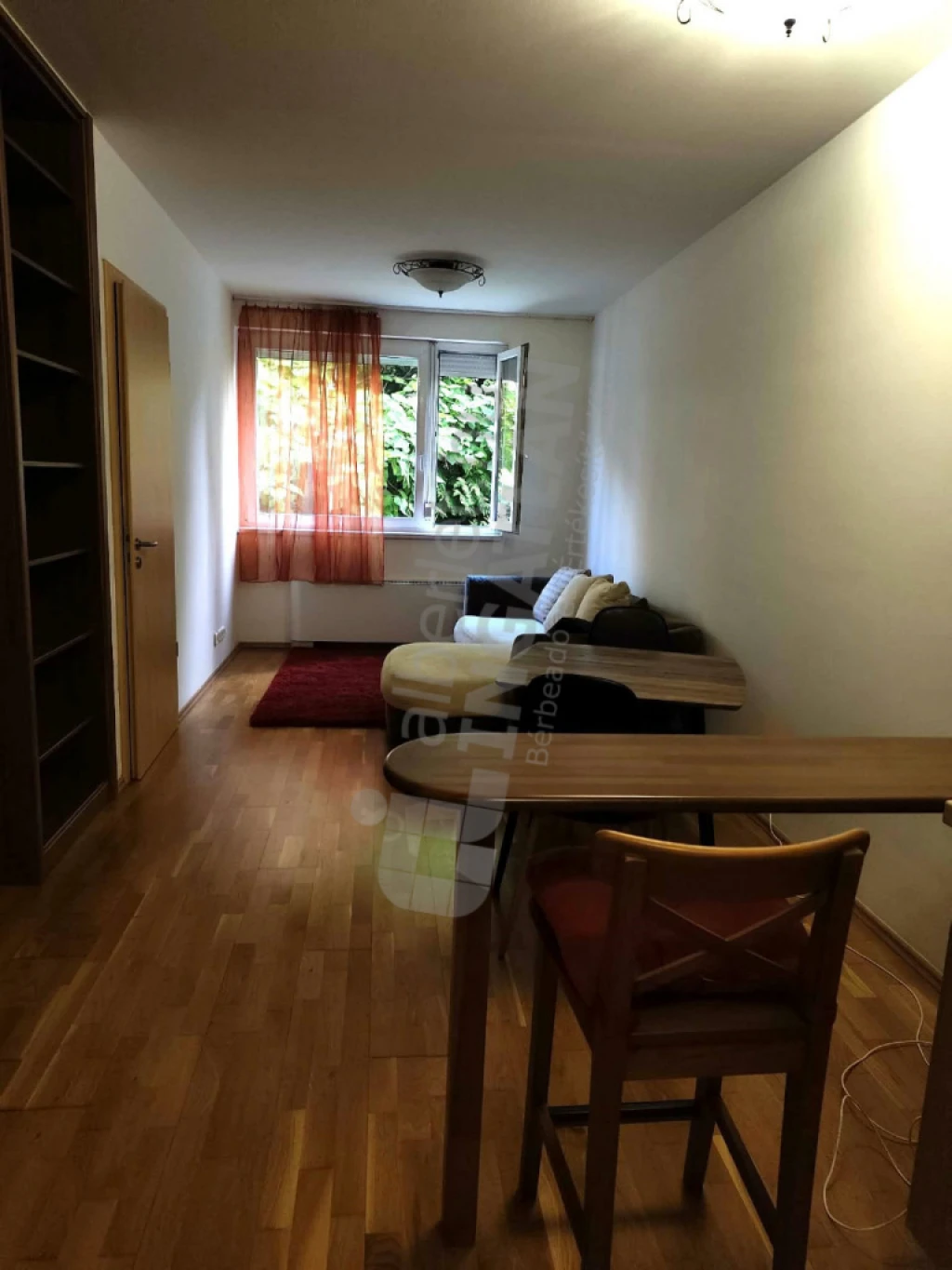 Kiadó téglalakás, Budapest XI. kerület, Tippan utca
