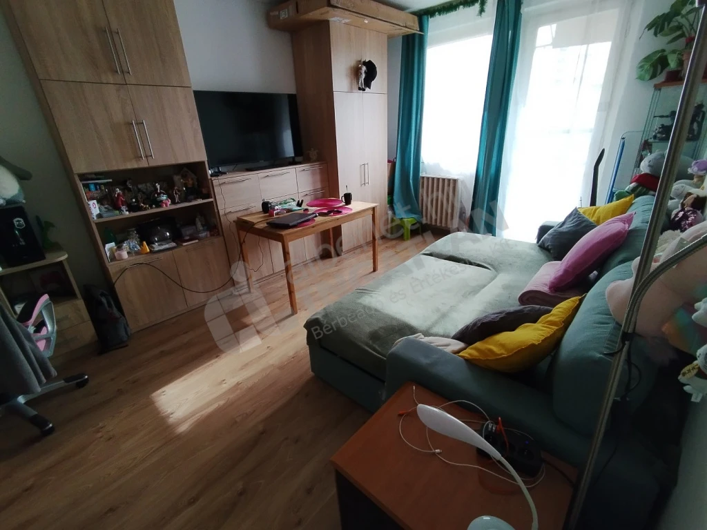 Kiadó panellakás, Budapest X. kerület, Lavotta utca