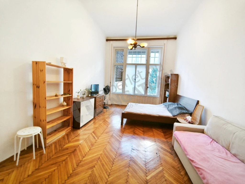 Kiadó téglalakás, Budapest VIII. kerület, Somogyi Béla utca