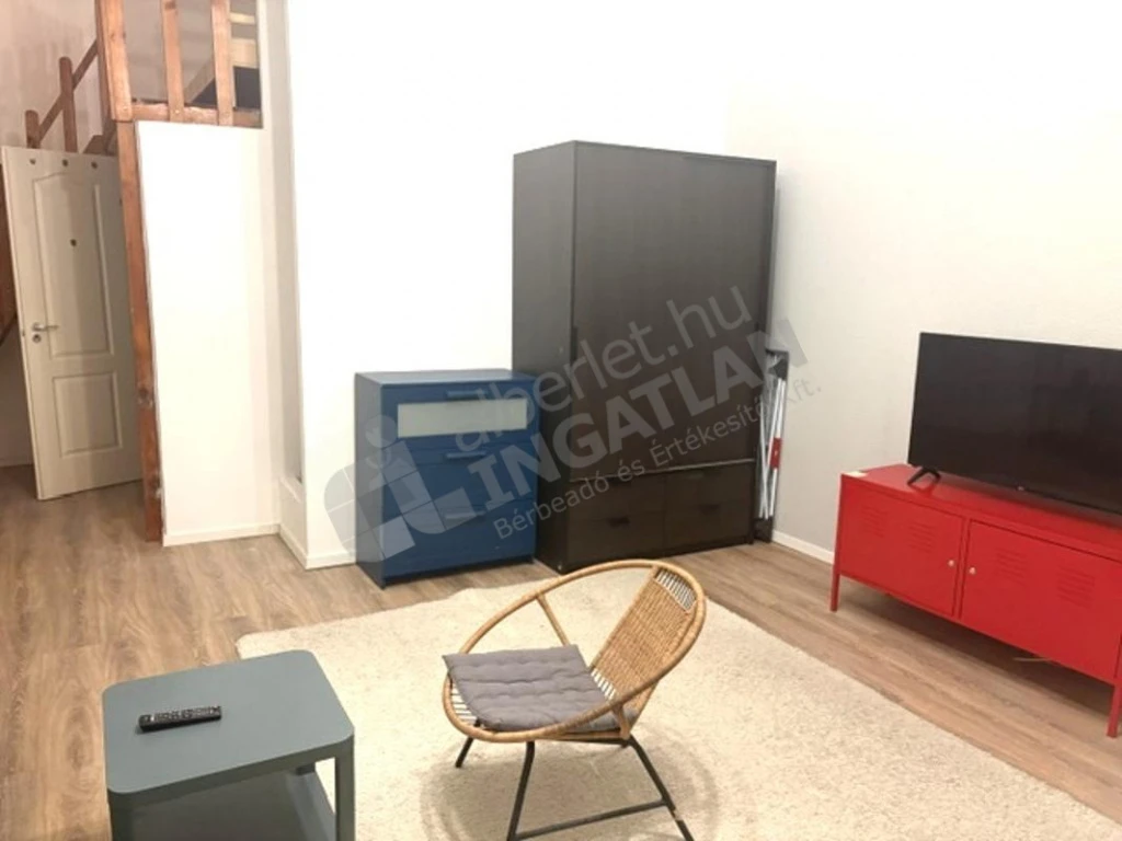 Kiadó téglalakás, Budapest VI. kerület, Rippl-Rónai utca