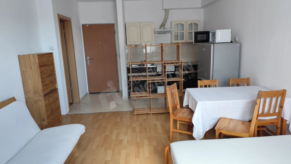 Kiadó téglalakás, Budapest XIII. kerület, Szent László út