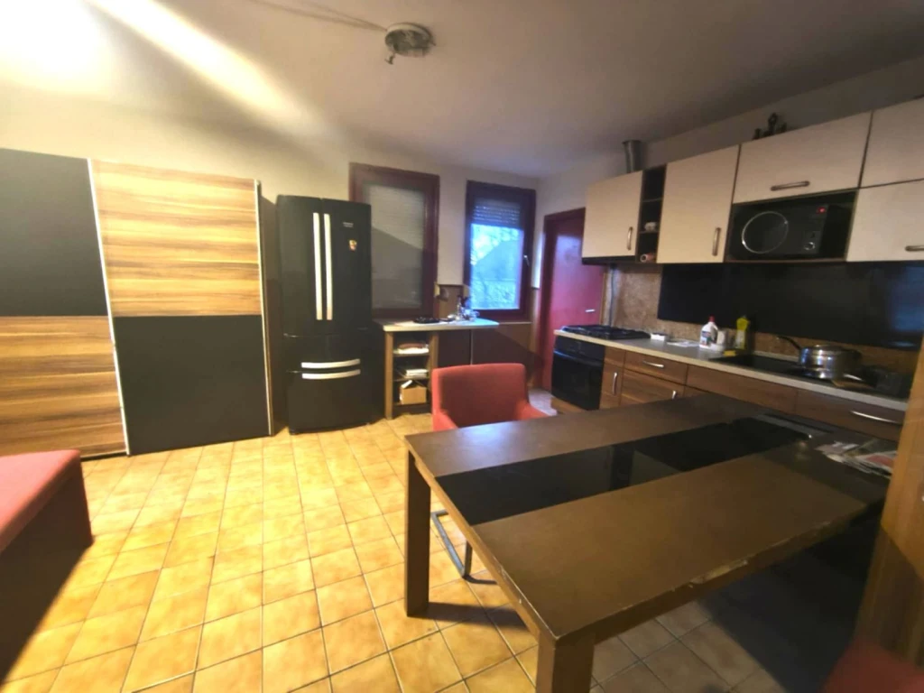 c3-1-name c2-1-name, Debrecen, Józsa(Alsó)