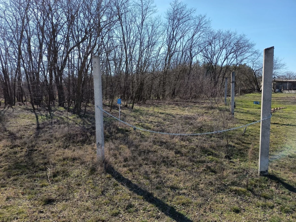 Eladó 1215 m2 építési telek, Debrecen