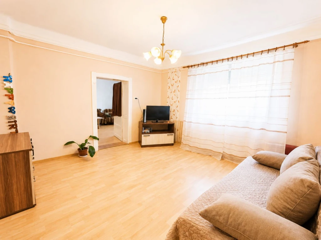 Eladó 64 m2 családi ház, Debrecen