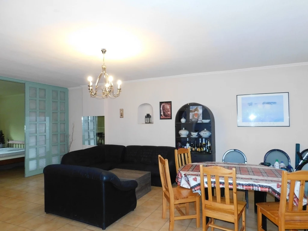 c3-1-name c2-1-name, Eger, Belváros