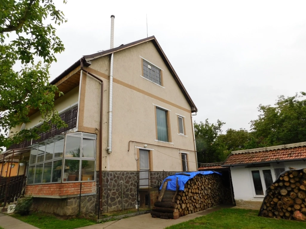 c3-1-name c2-1-name, Tarnaszentmária