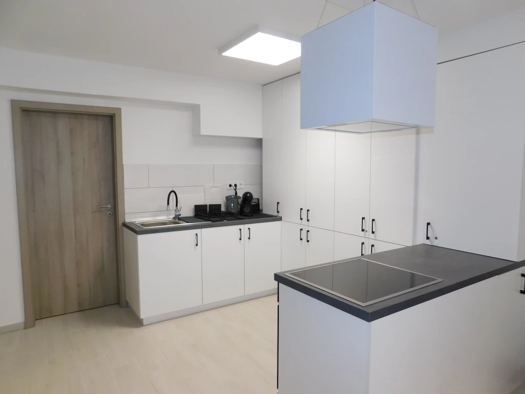 For sale brick flat, Eger