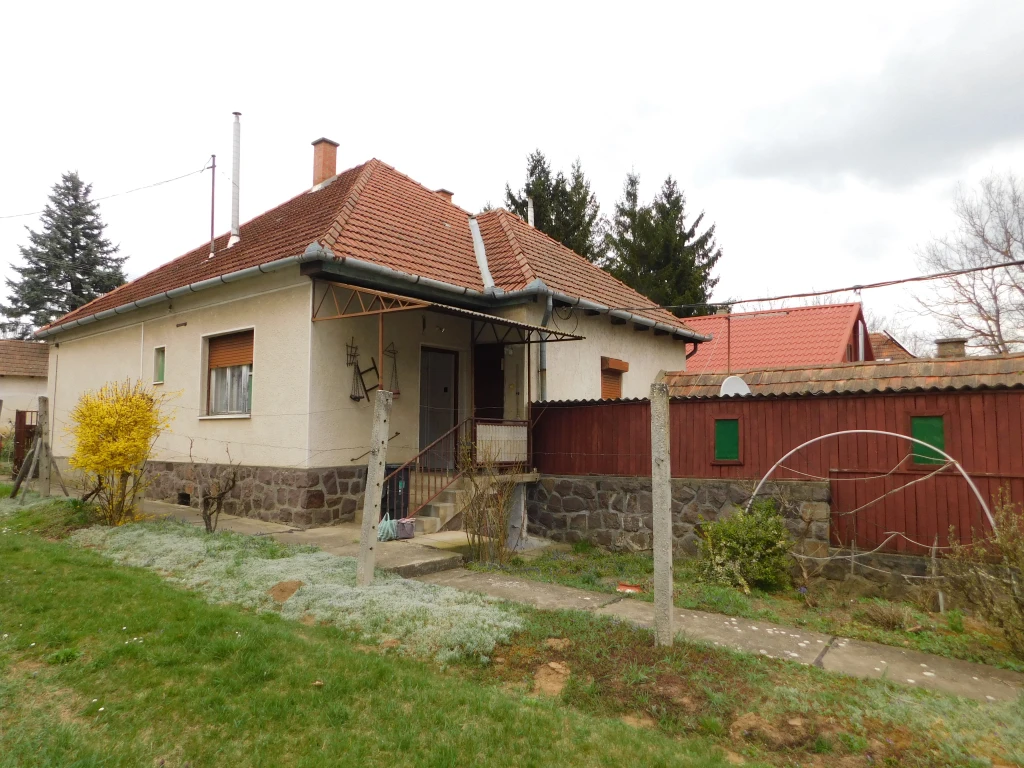 c3-1-name c2-1-name, Bodony