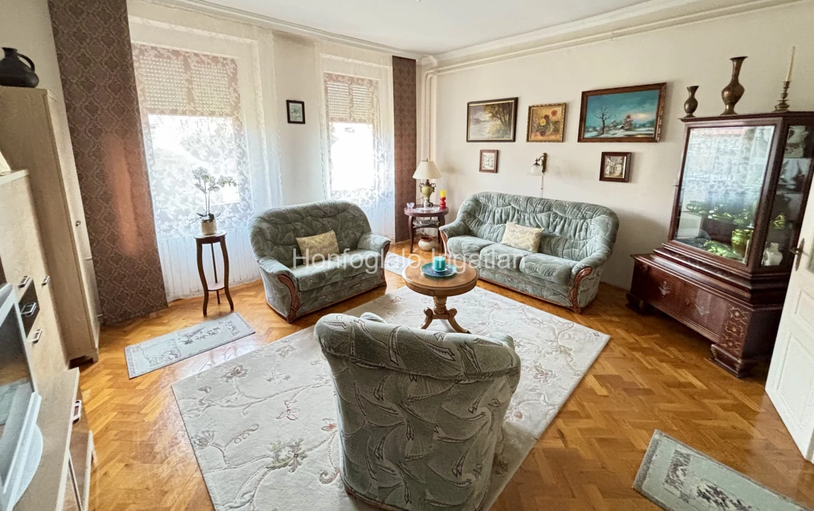 Eladó családi ház, Nyíregyháza