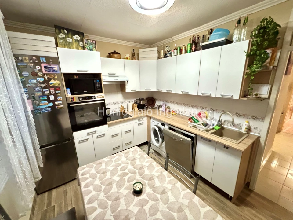 Eladó panellakás, Nyíregyháza, Kórház utca