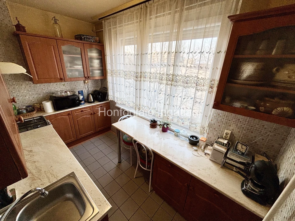 c3-1-name c2-20-name, Nyíregyháza