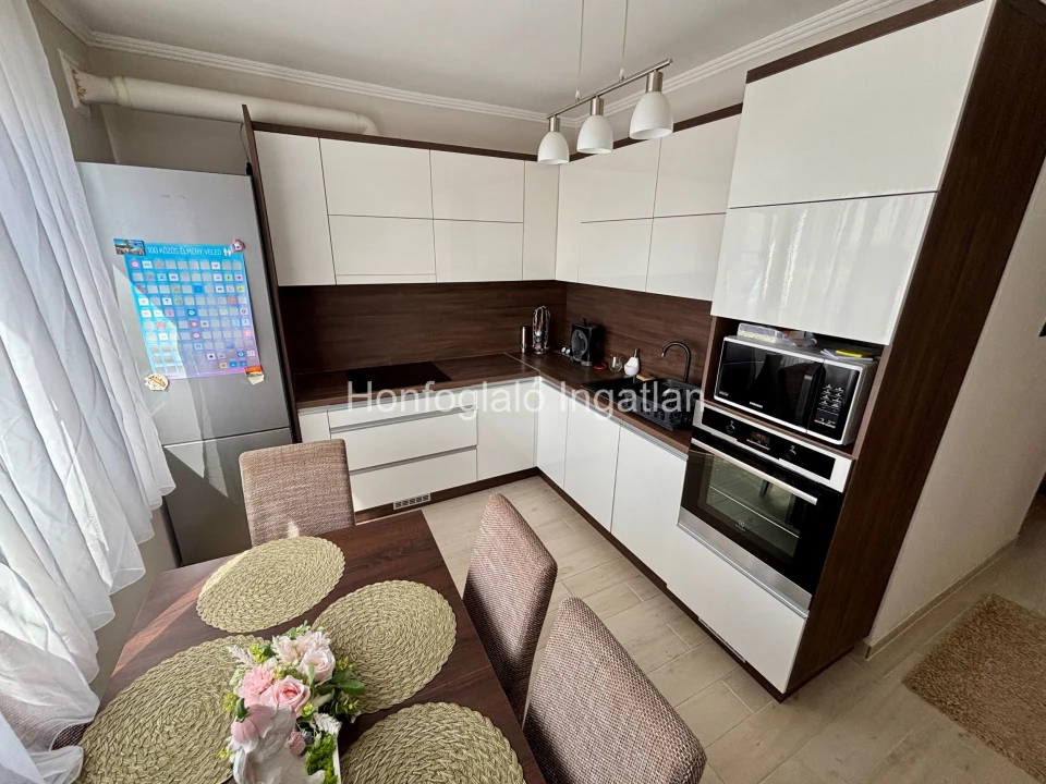 c3-1-name c2-20-name, Nyíregyháza