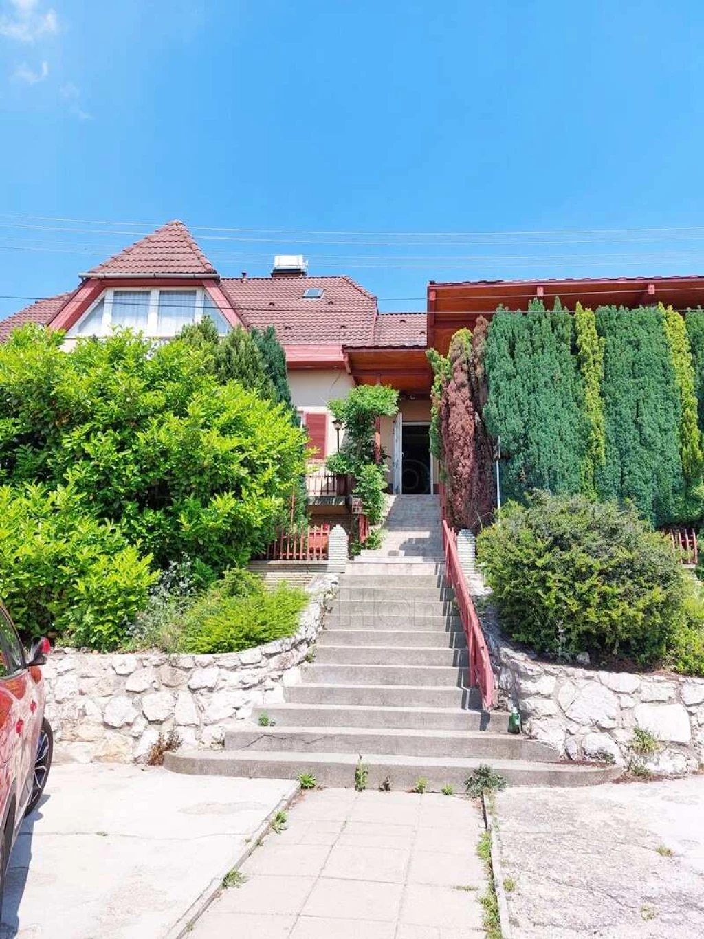 For sale hotel, inn, Tatabánya